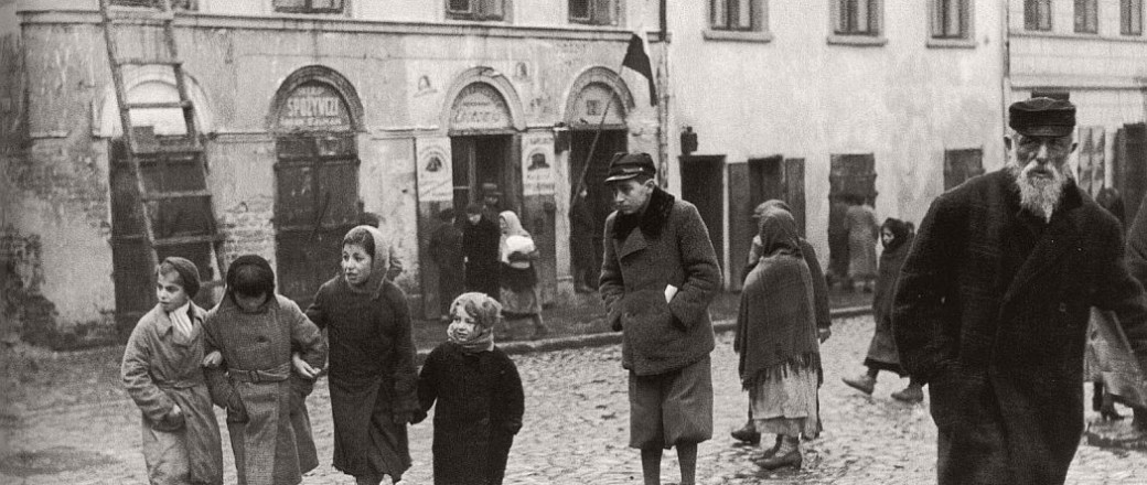 14 roman-vishniac-rediscovered-10-1040x440.jpg