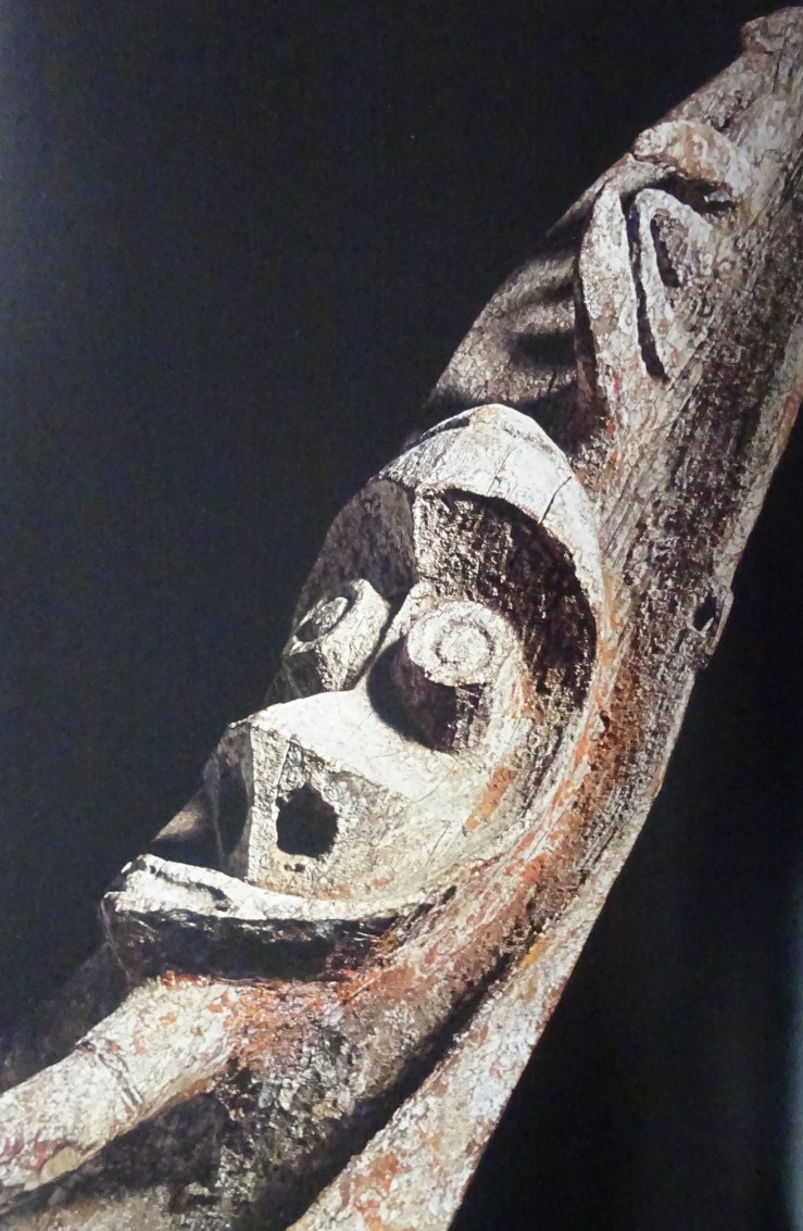 5 5427r-273det boat dish dish man.jpg