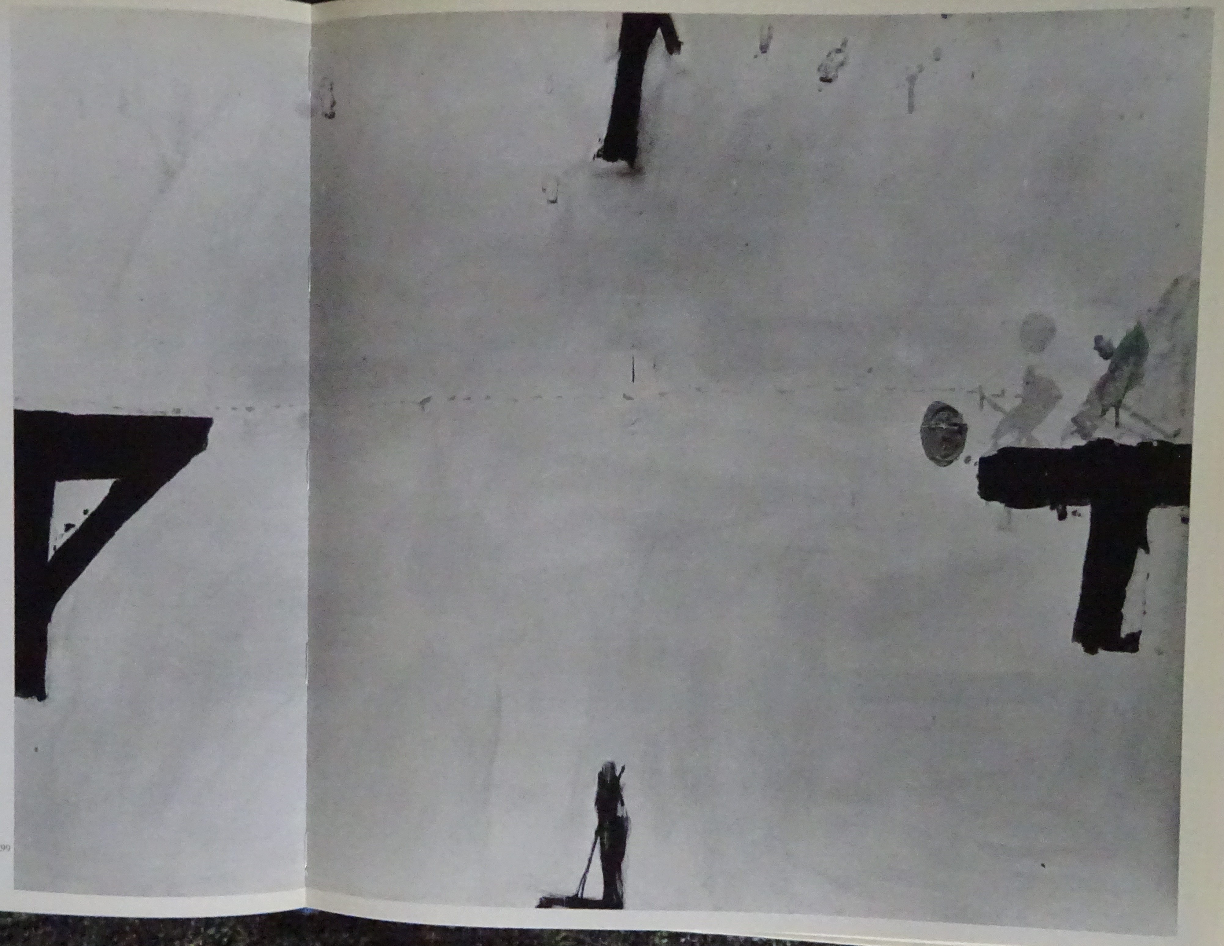 3 DSC09892 white w 4 black signs 1964-5.jpg